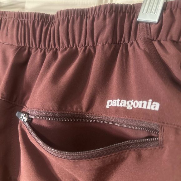 ❗️Patagonia Chocolate Brown Athletic Workout Shorts Size XS - Picture 8 of 13